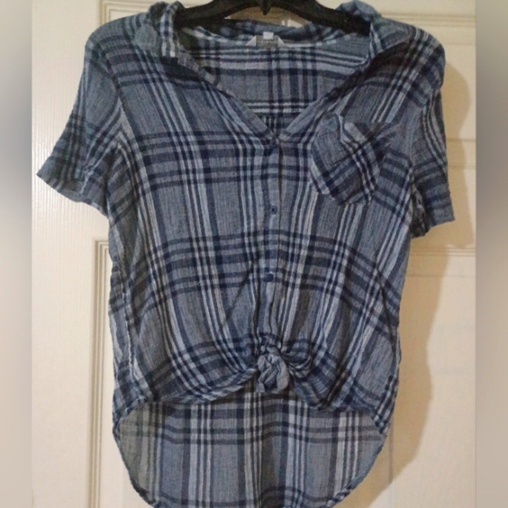 Cropped button up shirt